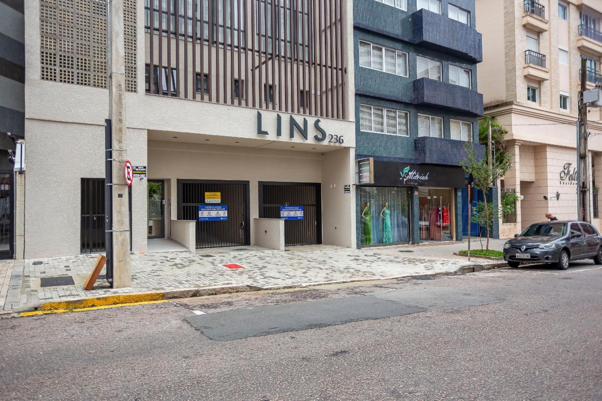 公寓 Edificio Lins 236 *