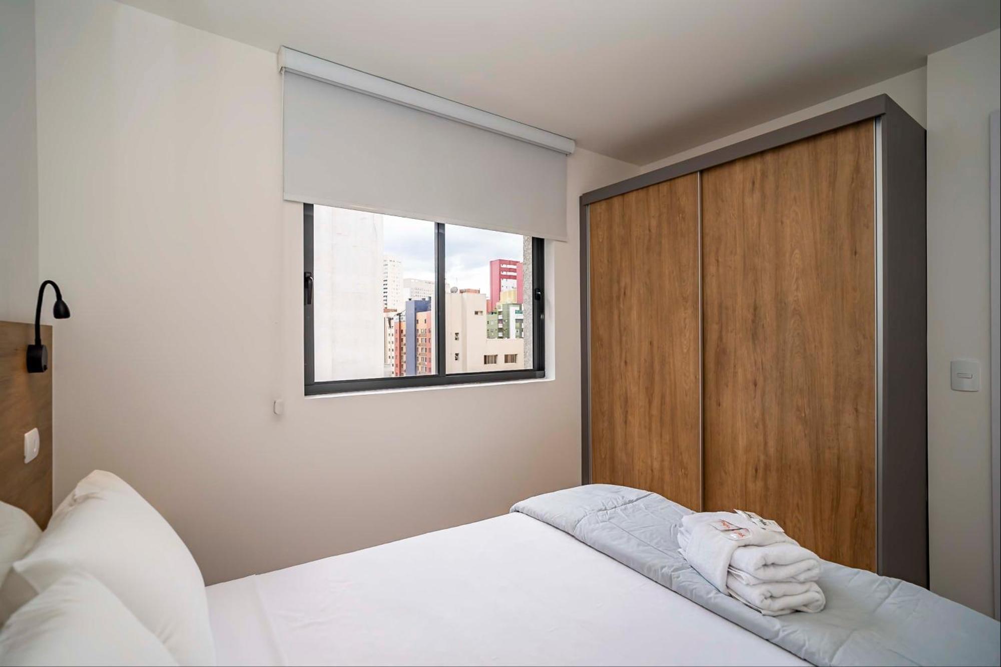公寓 Edificio Lins 236 *